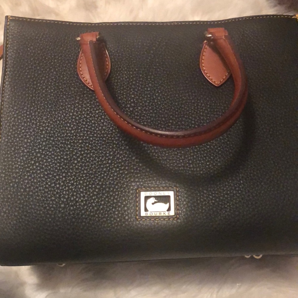 Dooney & Bourke Hand bag